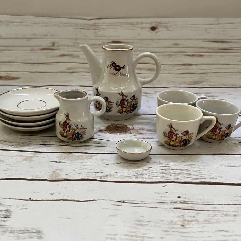 Vintage Kahla German Rabbit Hedgehog Storybook Gold Trim Miniature Tea Set OS